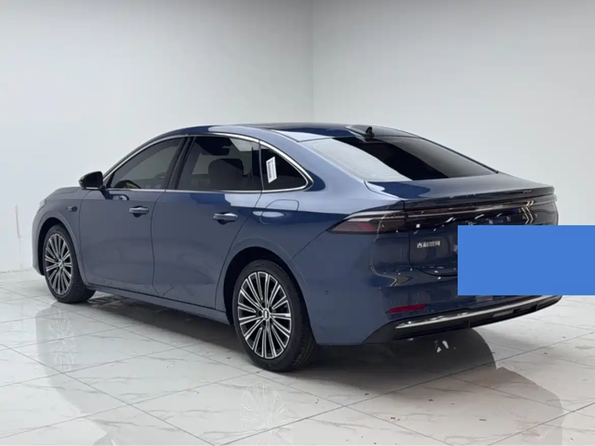 Geely Galaxy Galaxy A7 2025 EM-i фото 4