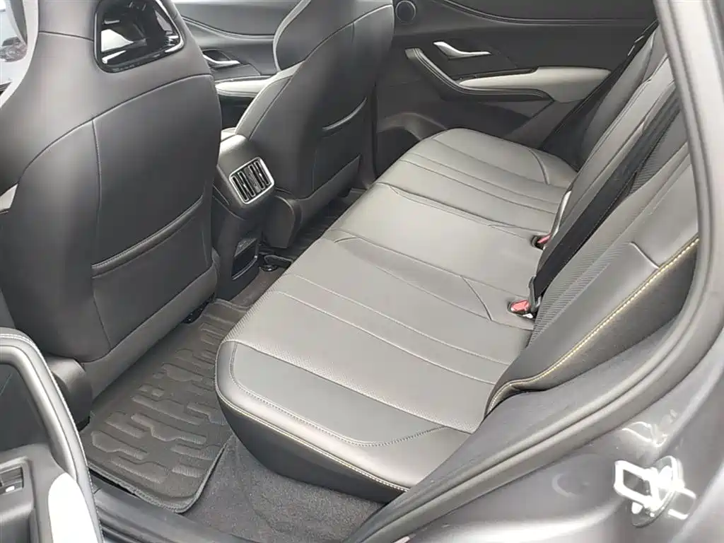 BYD Seal 05 DM-i 2025 DM-i Smart Drive Edition 115KM Flagship фото 17