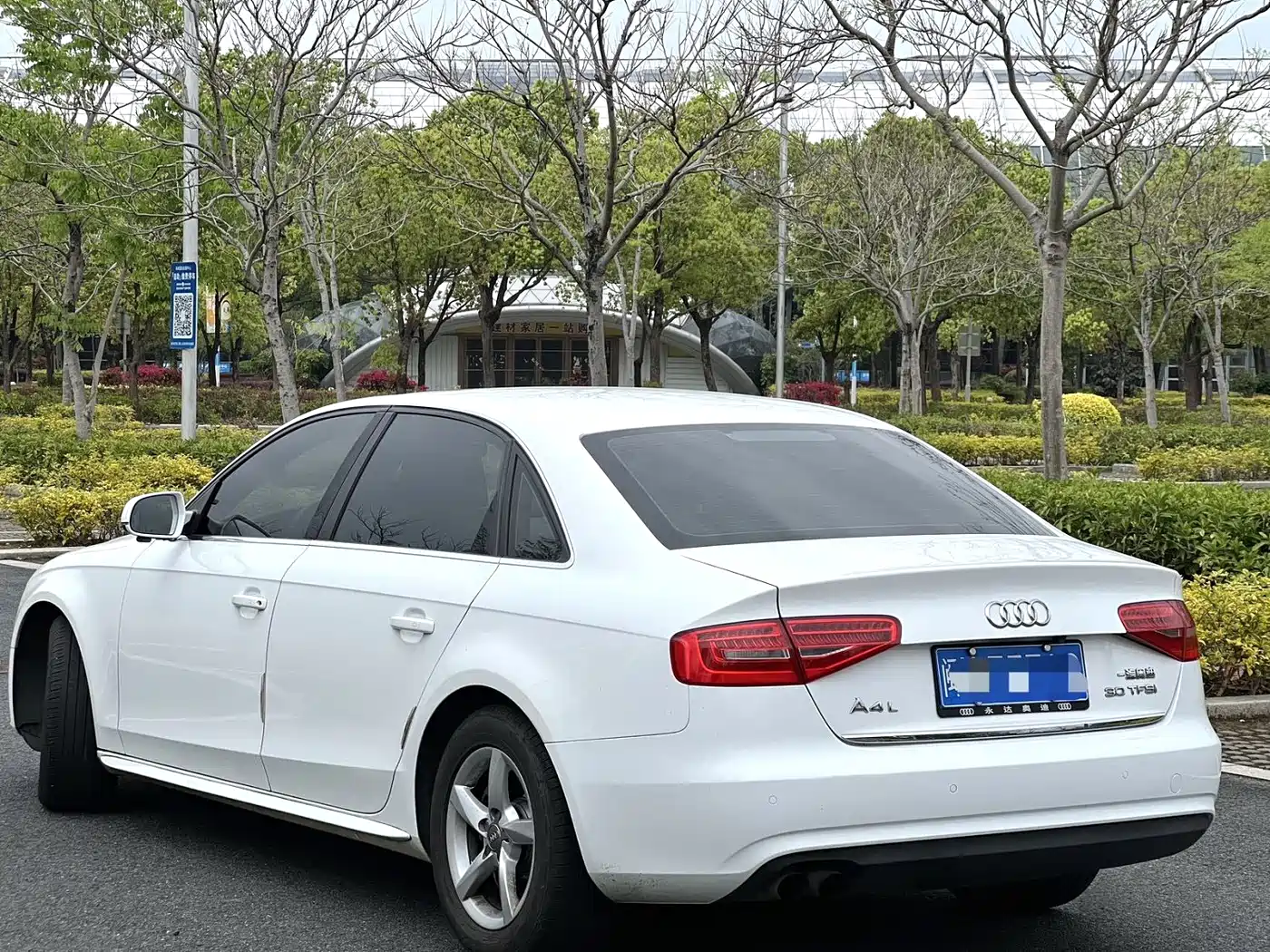 Audi A4L 2016 30 TFSI Collector's Edition Automatic Comfort фото 9