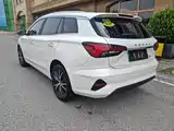 Фото 16 - Roewe Ei5