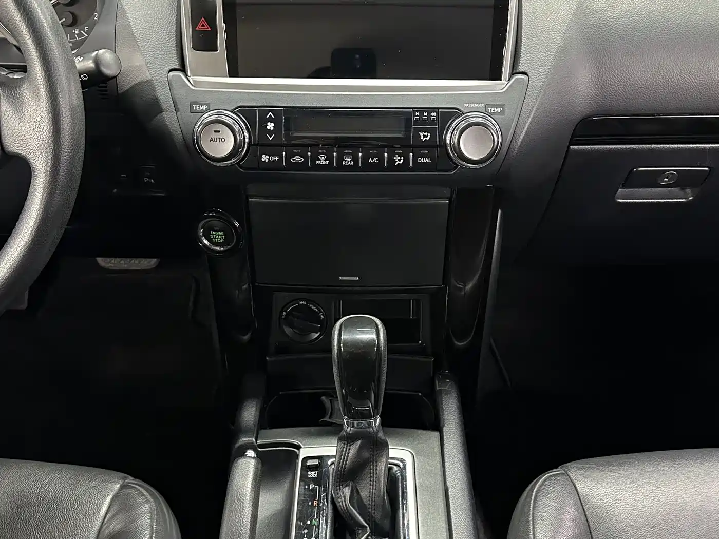 Toyota Prado 2016 2.7L Auto Standard Edition фото 27