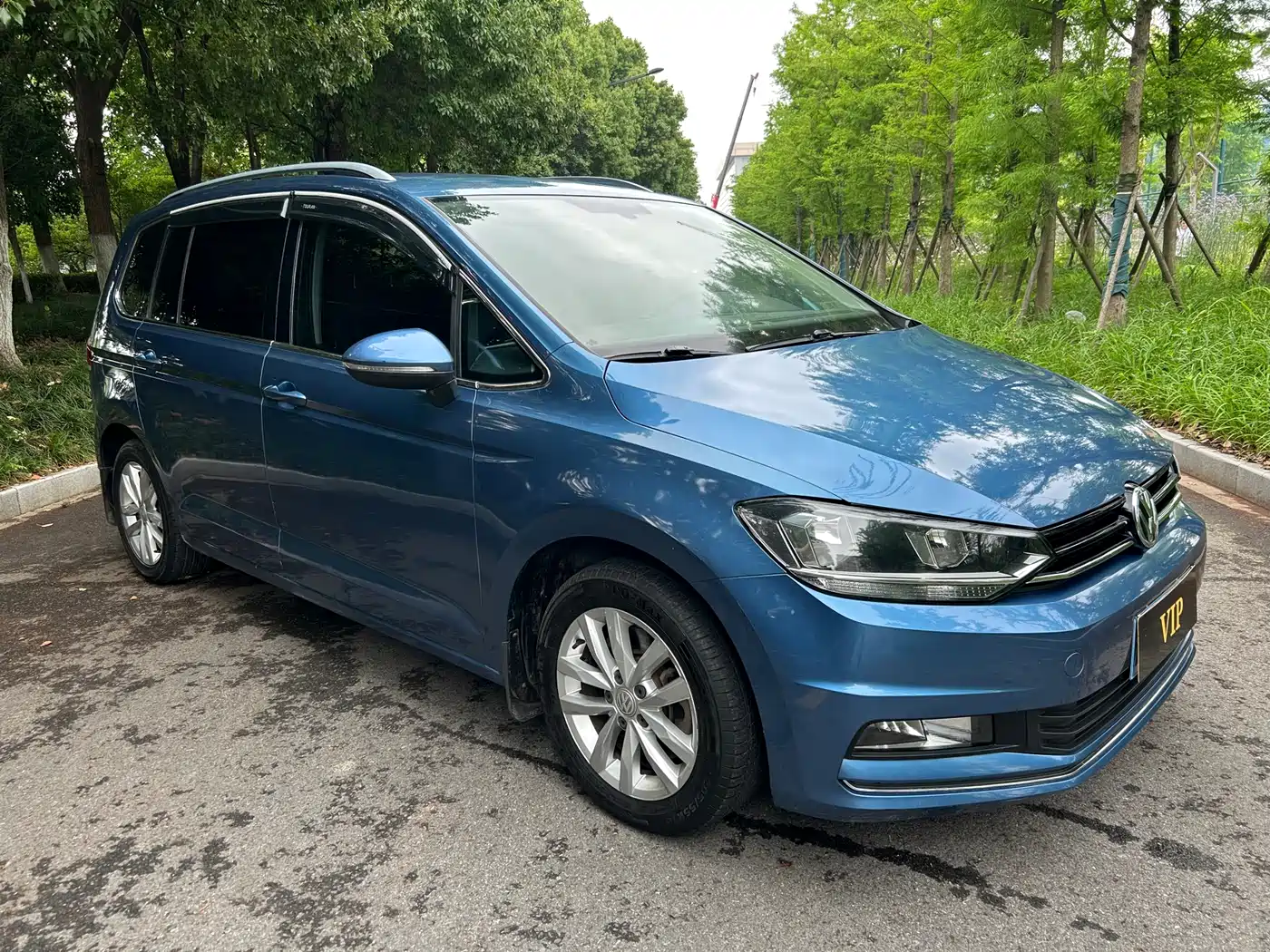Volkswagen Touran 2016 Touran L 280TSI DSG Comfortline фото 2