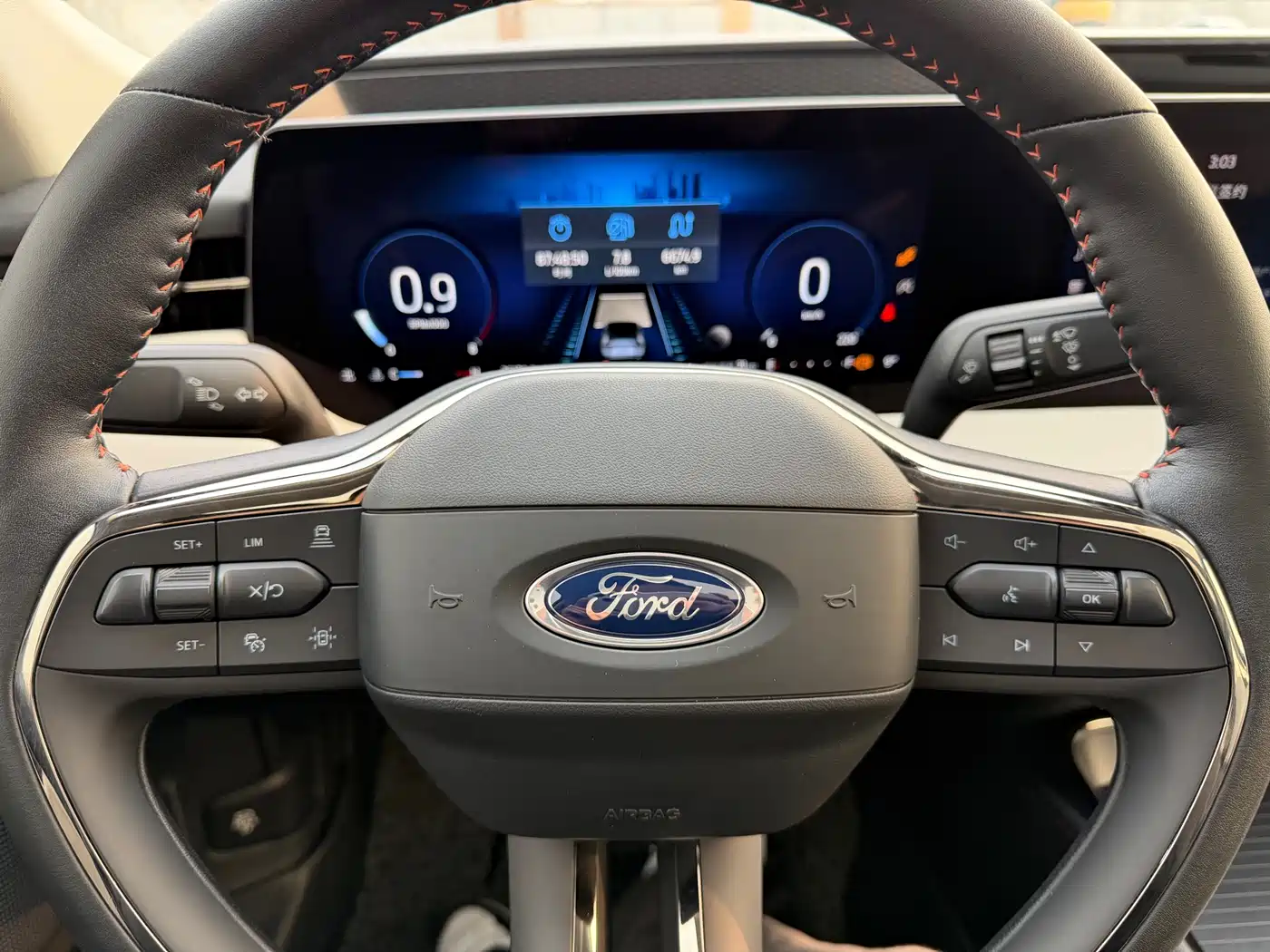 FORD MONDEO