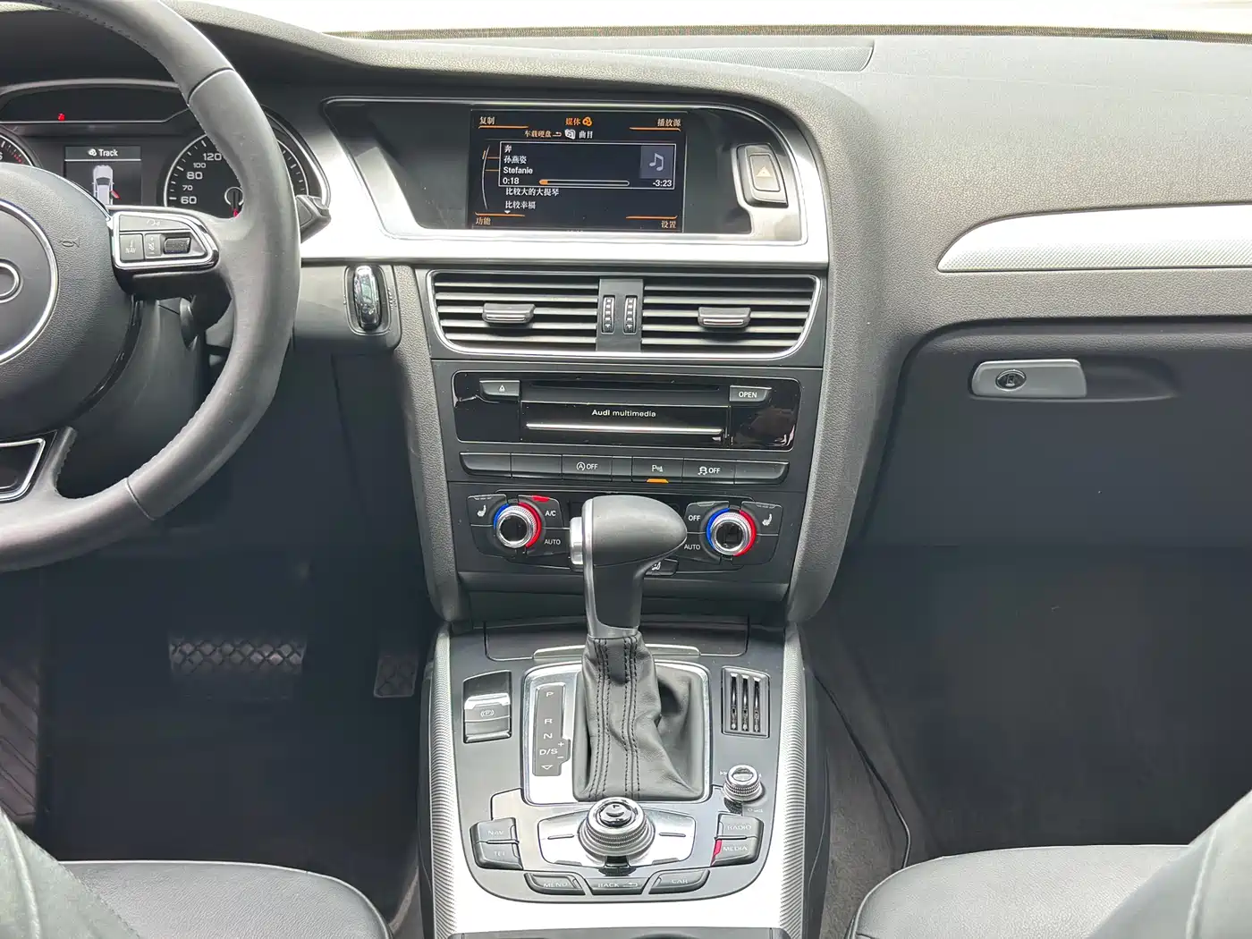 Audi A4 (Import) 2014 40 TFSI allroad quattro plus фото 41