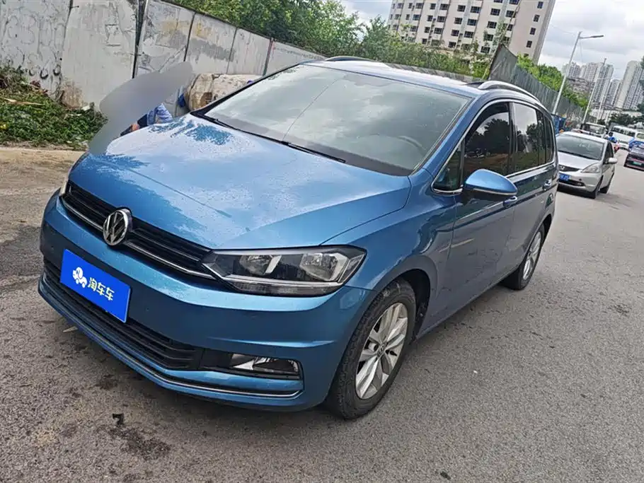 Volkswagen Touran 2018 Touran L 280TSI DSG Comfort 7-seater China V