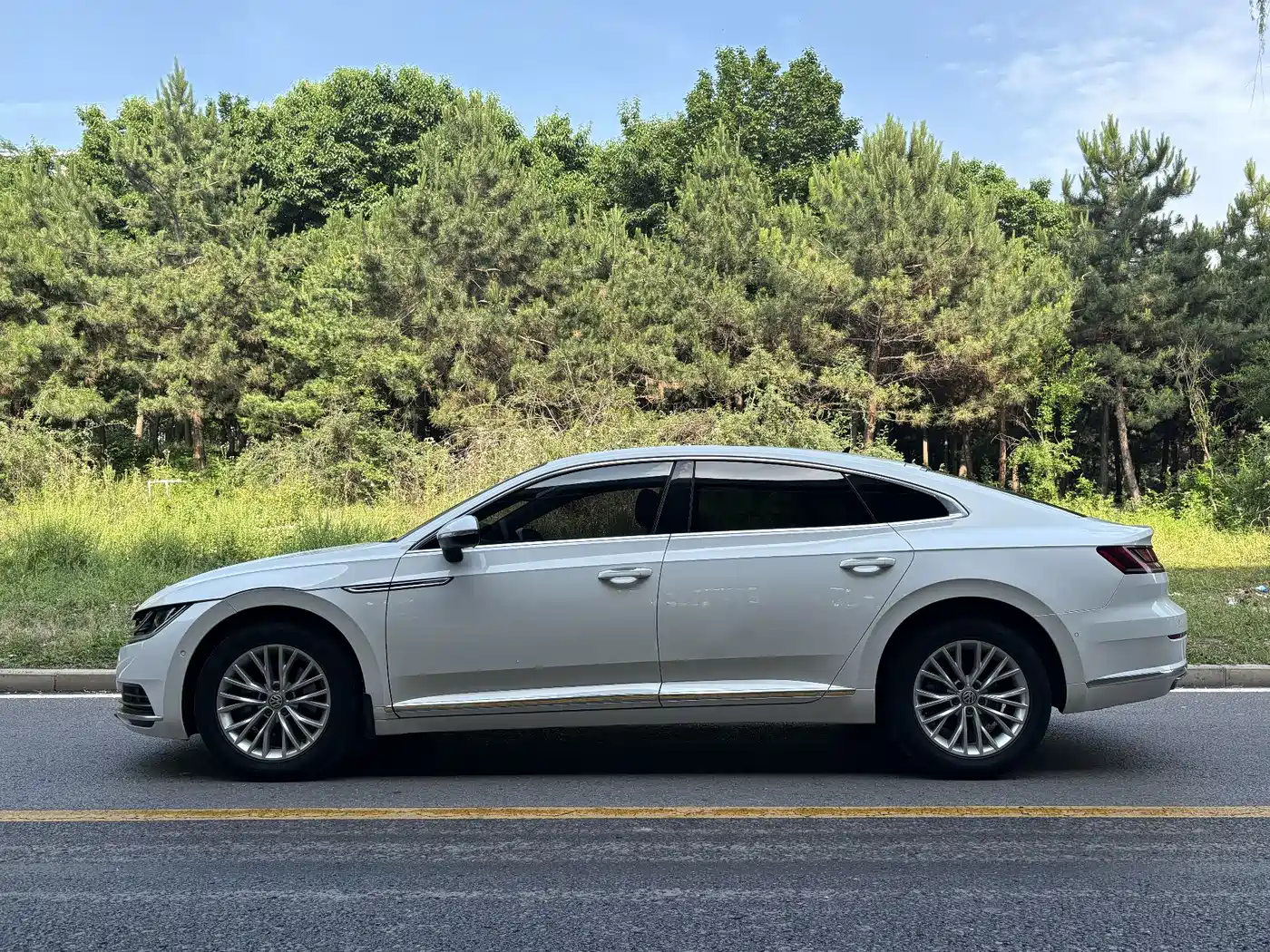 Volkswagen FAW-Volkswagen CC 2019 380TSI Charming Appearance (China V) фото 3
