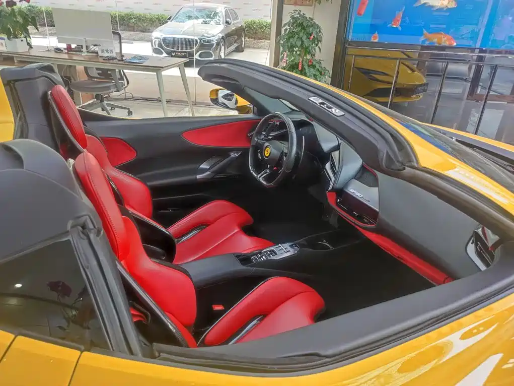 Ferrari SF90 2022 2021 3.9T V8 Spider