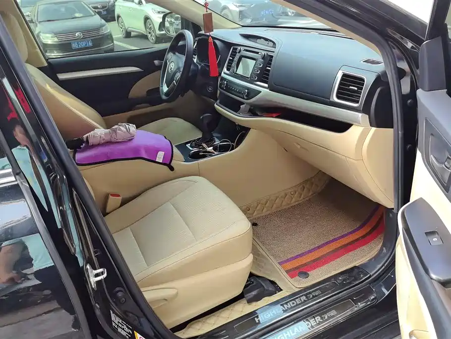 Toyota Highlander 2018 2.0T 4WD Elite 7-seater China VI фото 8