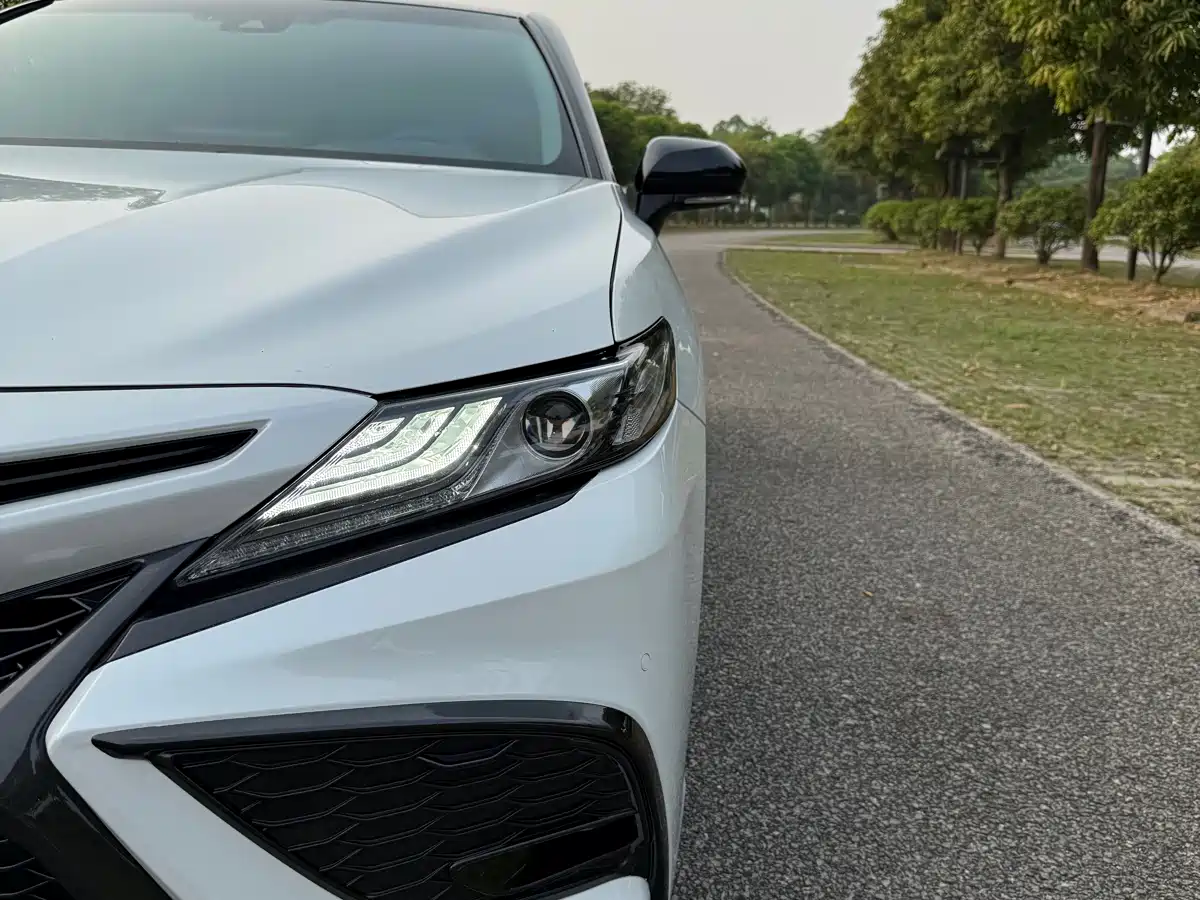 Toyota Camry 2021 2.5S Feng Shang Edition фото 18