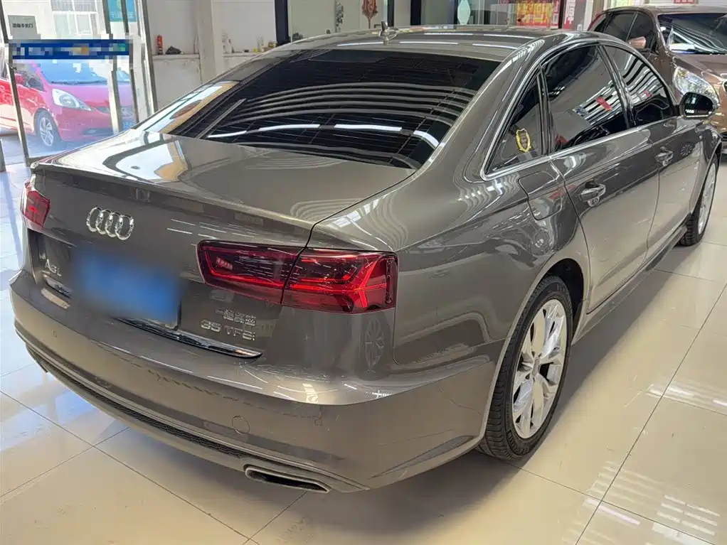 Audi A6L 2018 30th Anniversary 35 TFSI Fashion фото 10