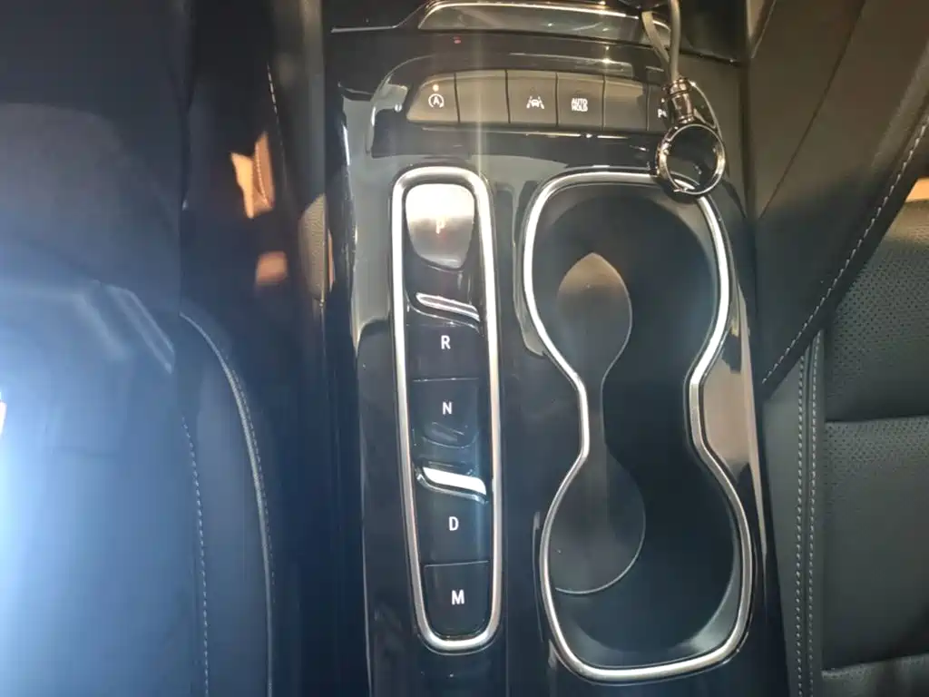 Buick Envision Plus 2022 2022 Enclave Plus 652T 5-Seater Luxury