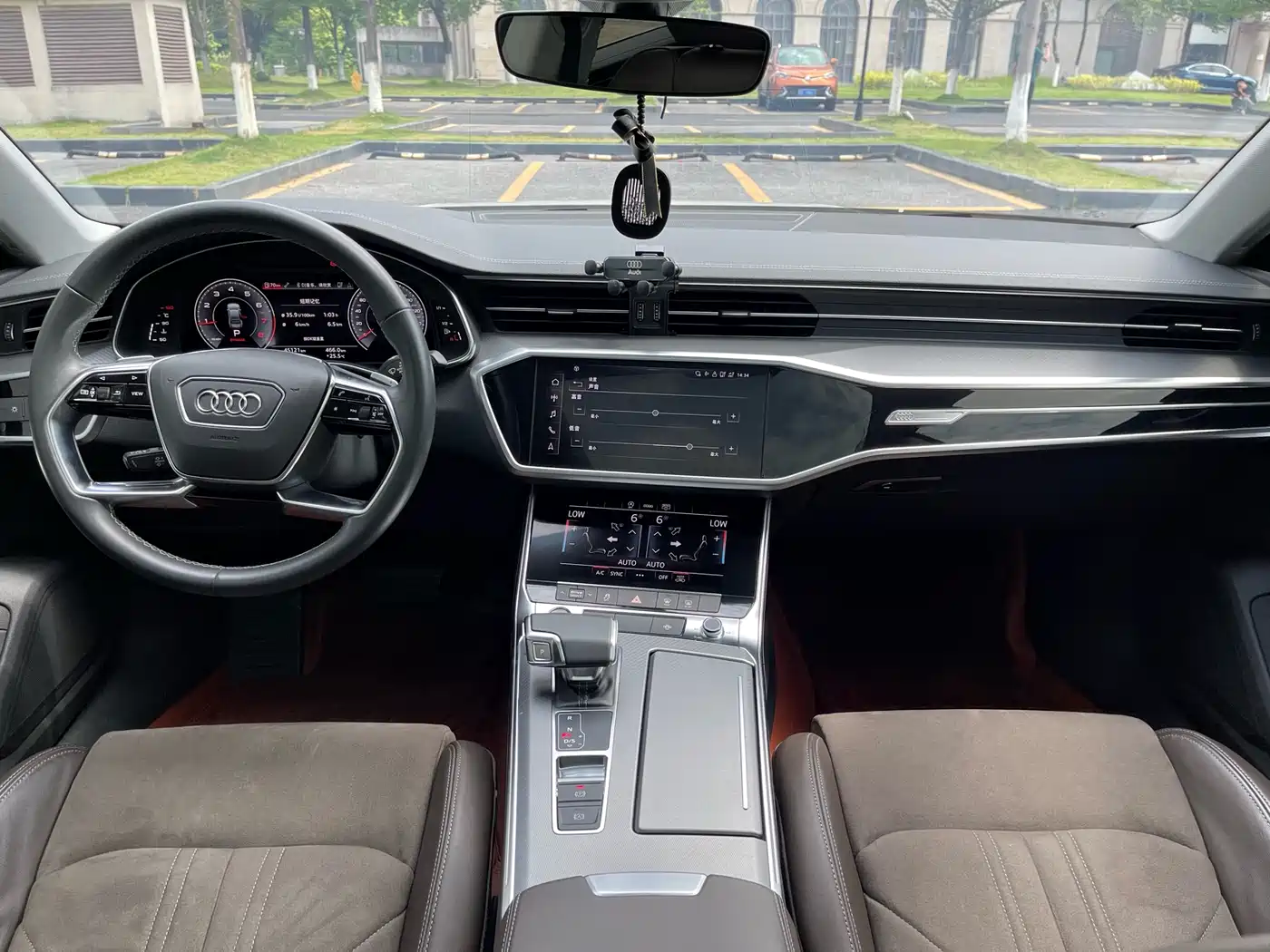 Audi A7L 2022 45 TFSI S-line Dream Builder Edition фото 16