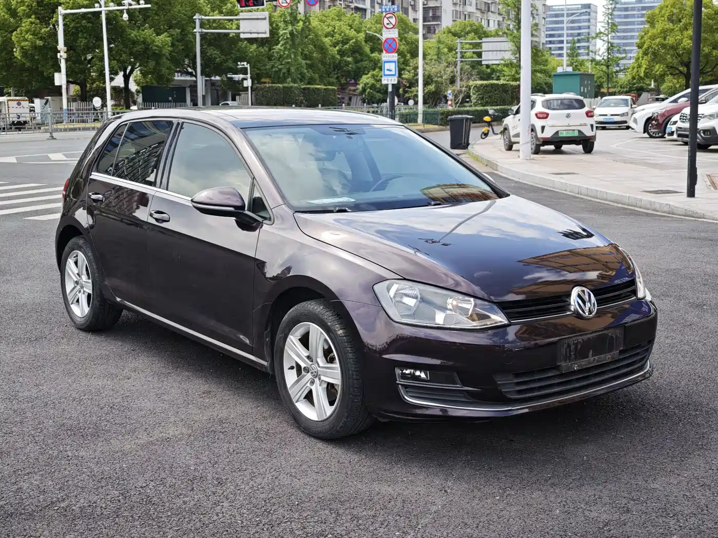 Volkswagen Golf 2016 1.6L Automatic Comfort фото 6