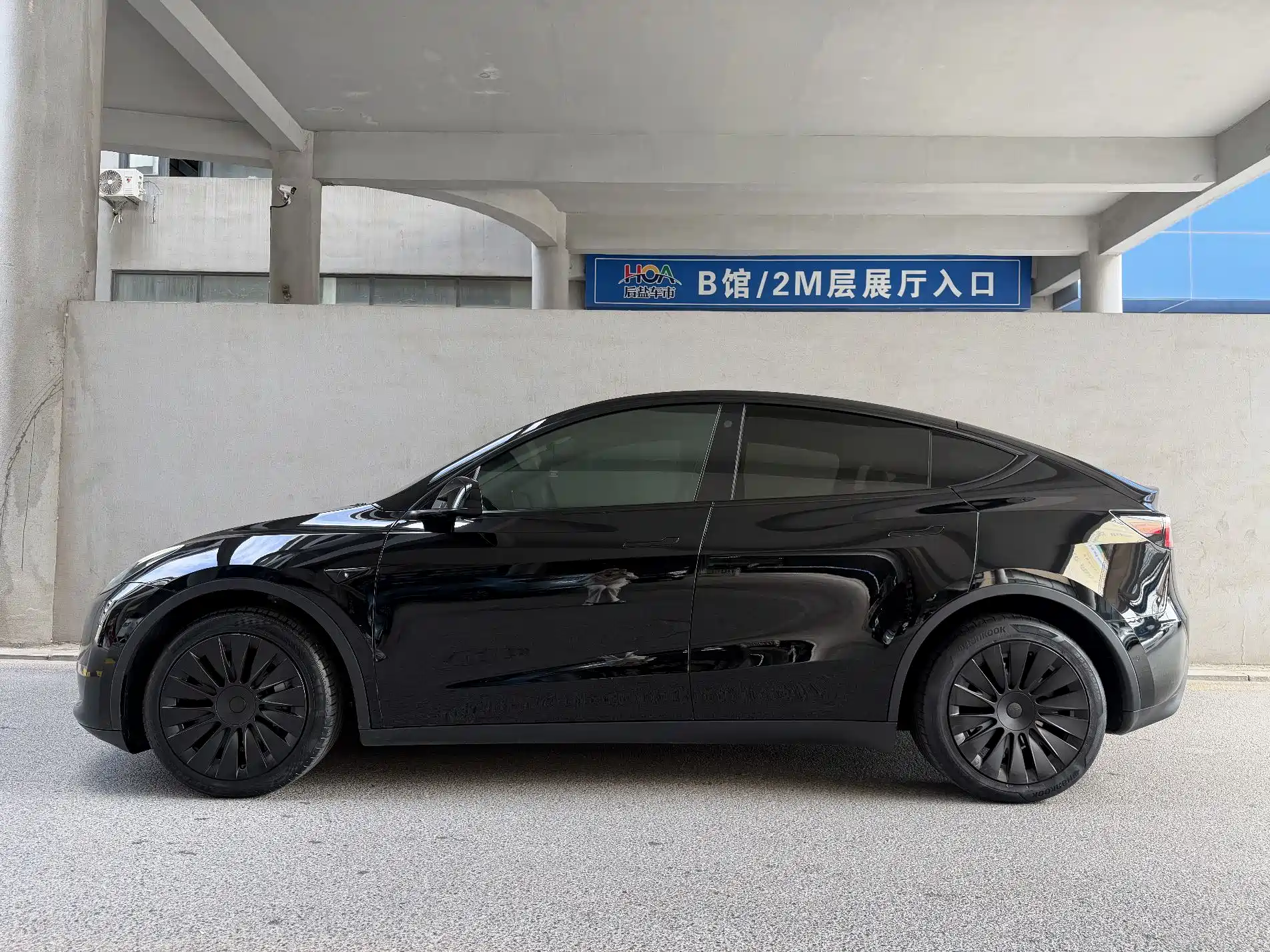 Фото 9 - Tesla Model Y