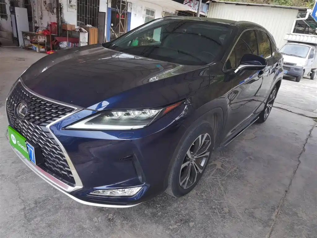 Lexus RX 2020 Facelift 300 AWD Elegance Edition фото 2