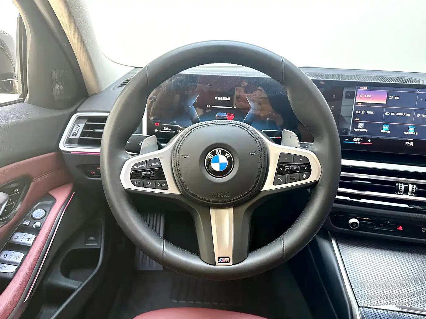 BMW 3 Series 2023 325Li M Sport Black Night Package фото 14