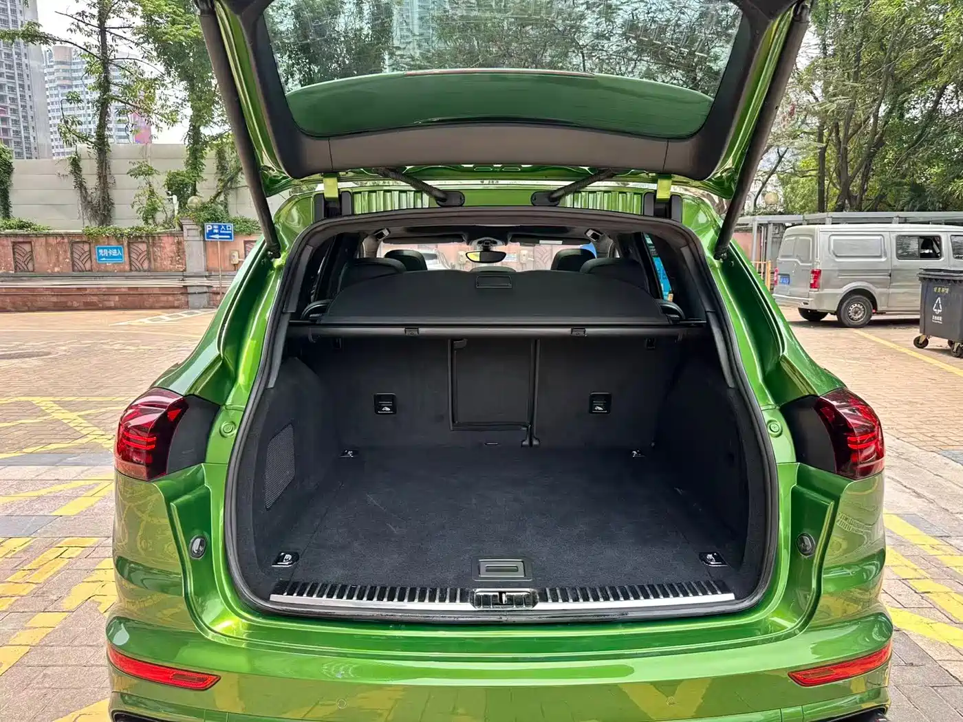 Porsche Cayenne 2015 Cayenne GTS 3.6T фото 25