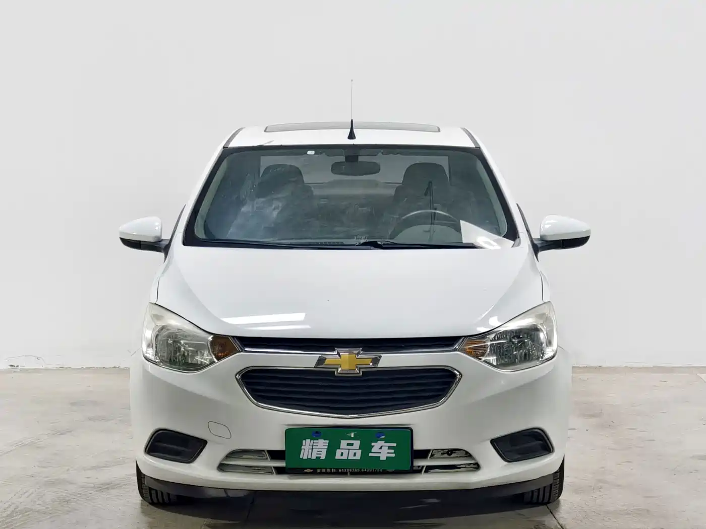 Photo 2 - Chevrolet Sail
