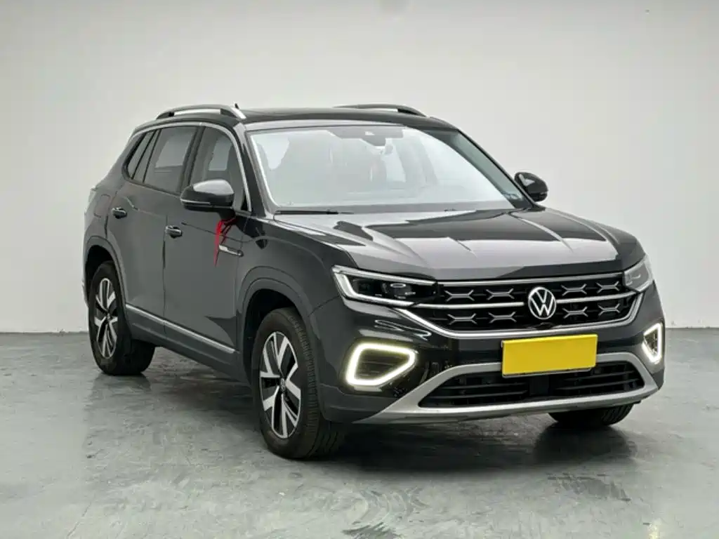 Volkswagen Tayron 2024 300TSI 2WD Luxury Plus Advanced фото 3