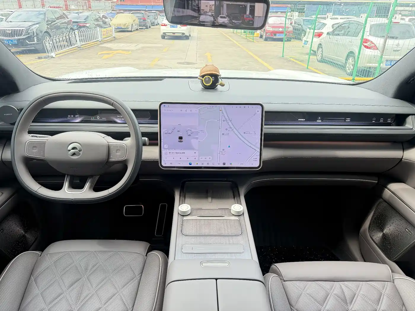 NIO ES8 2026 2025 Model 6-Seat Executive Luxury Edition
