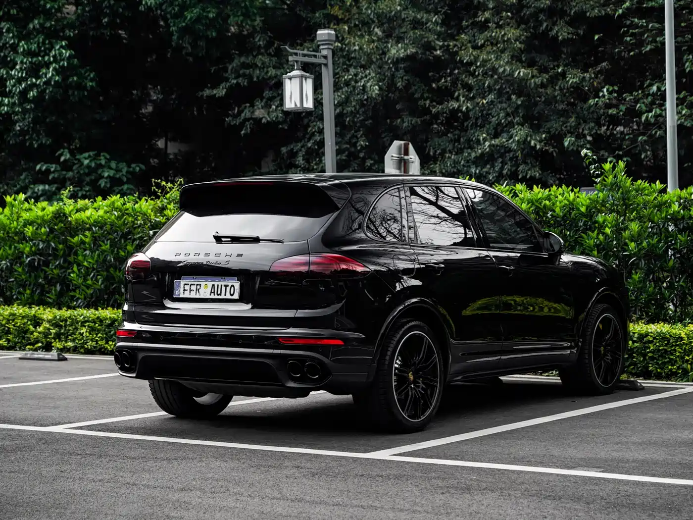 Porsche Cayenne 2016 Cayenne Turbo S 4.8T фото 8