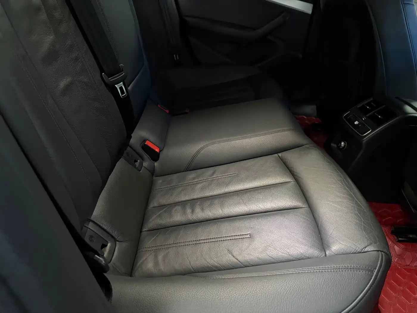 Audi A5 (Import) 2019 Sportback 40 TFSI Fashion фото 10