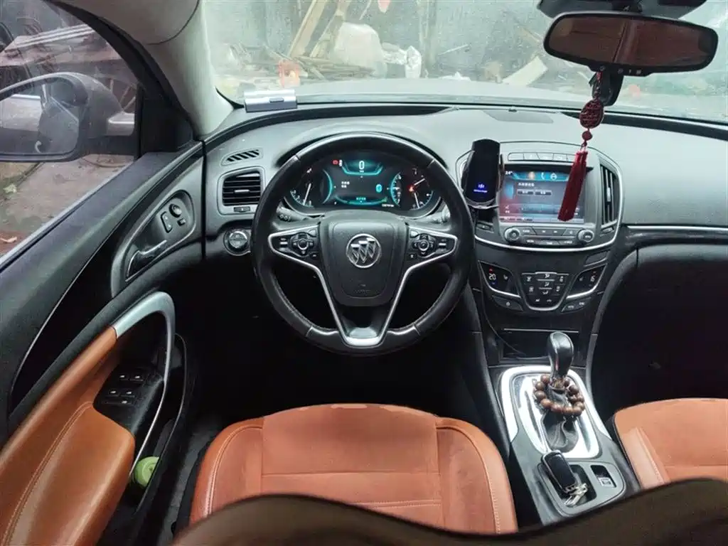 Buick Regal 2015 1.6T Elite Tech Edition фото 12