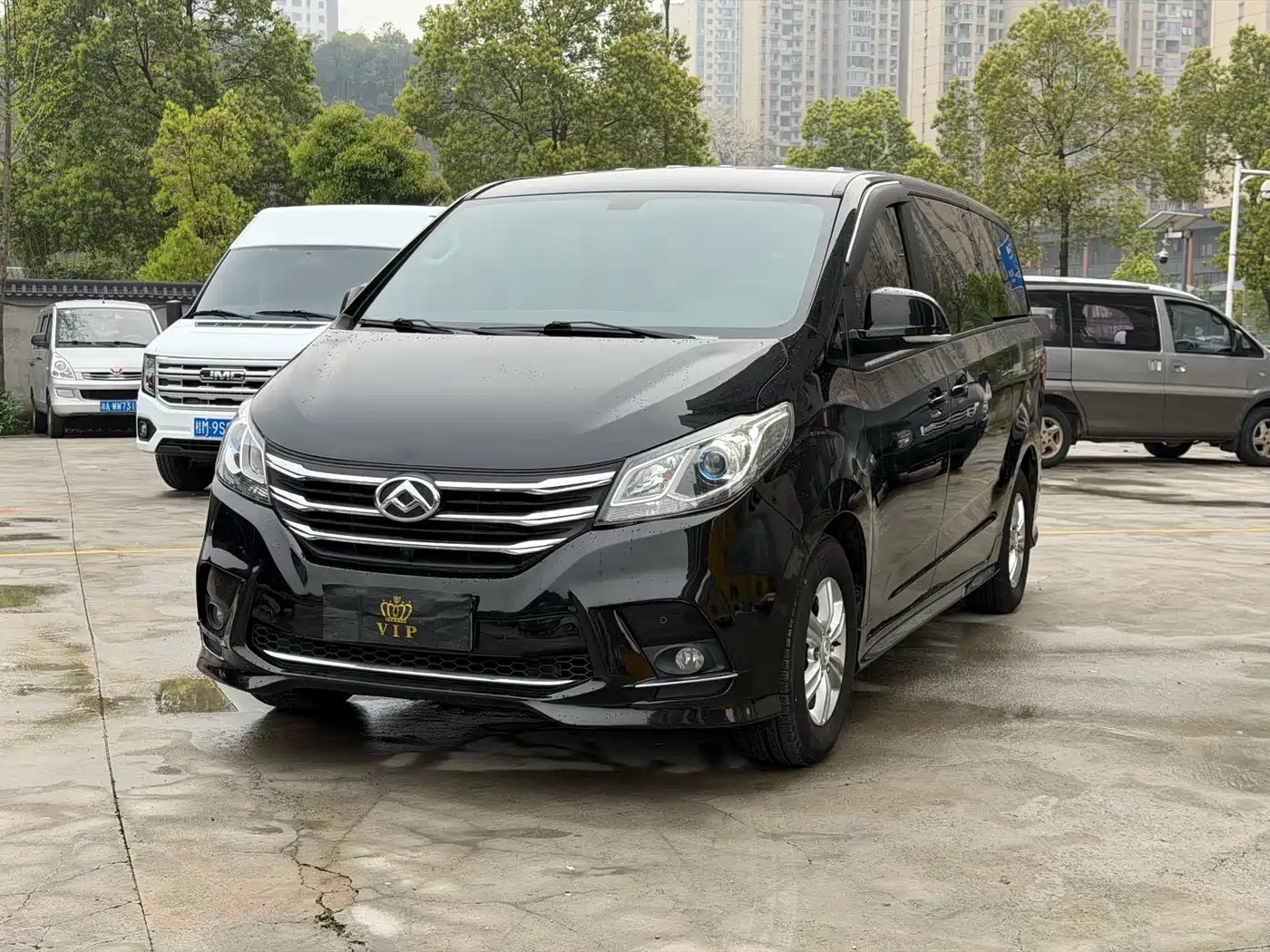 SAIC Maxus Maxus G10 2021 2.0T Automatic Elite Edition Diesel 7-Seater