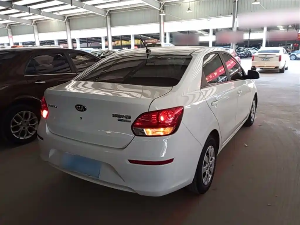 Kia Huan Chi 2017 1.4L Manual Smart Fashion фото 7