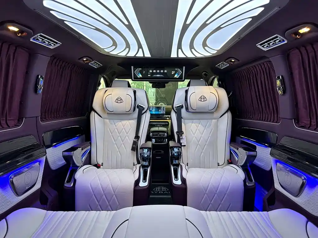 Mercedes-Benz Vito 2024 2.0T Elite Edition 7-Seater фото 22