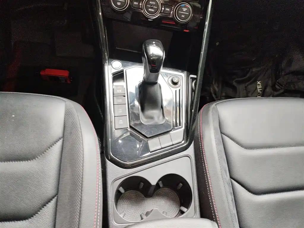 Volkswagen Tayron 2019 Expedition 280TSI 2WD Luxury (China VI) фото 14