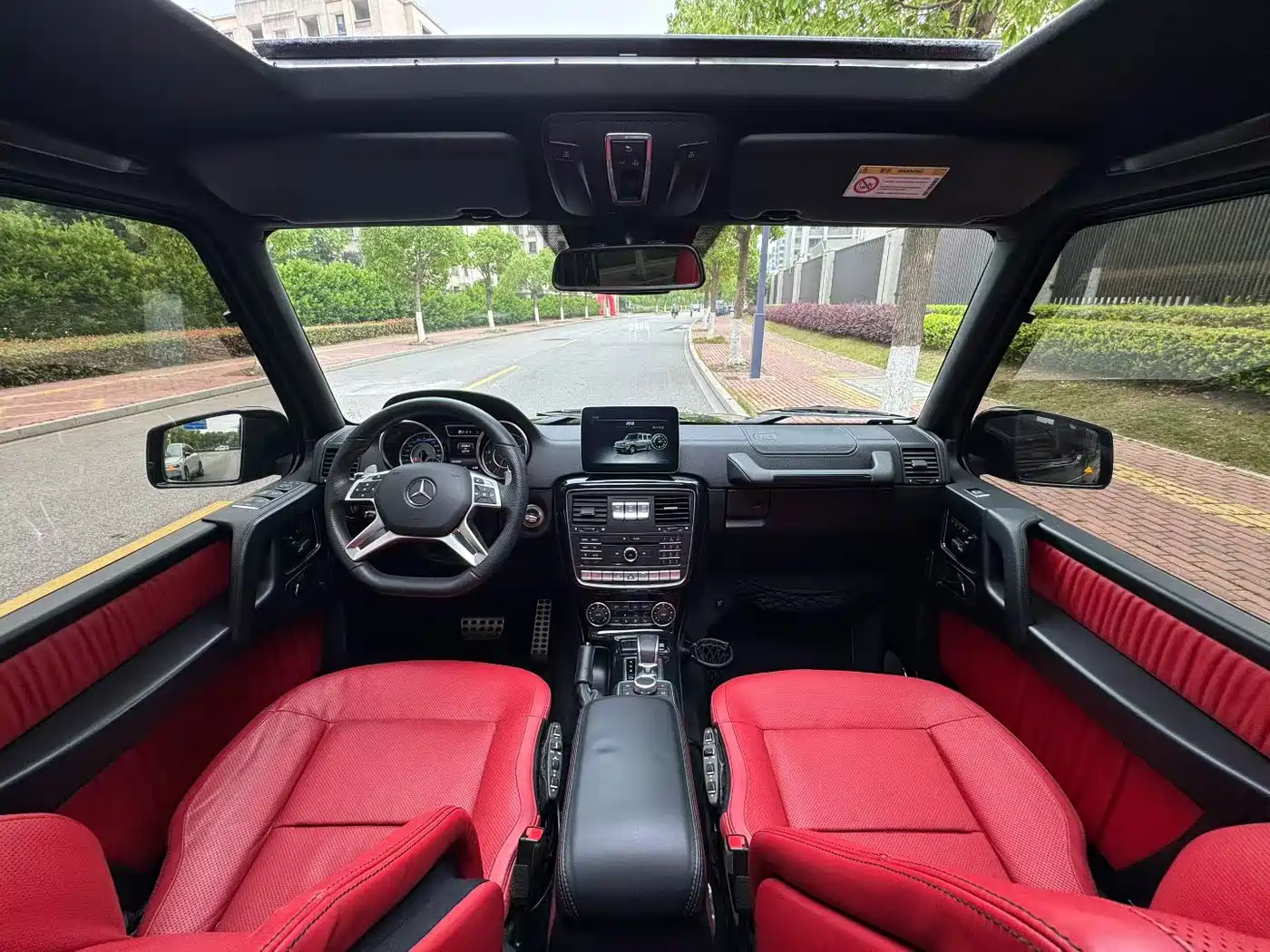 Mercedes-Benz G-Class AMG 2016 AMG G 63 фото 12