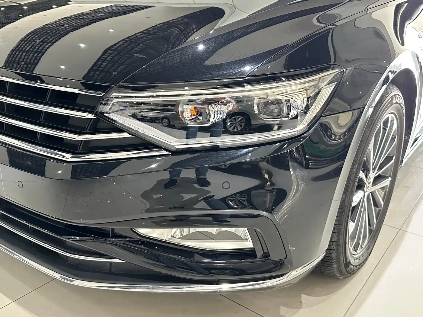 Volkswagen Magotan 2020 330TSI DSG Luxury фото 3
