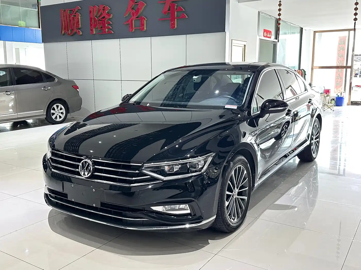 Volkswagen Magotan 2020 330TSI DSG Luxury