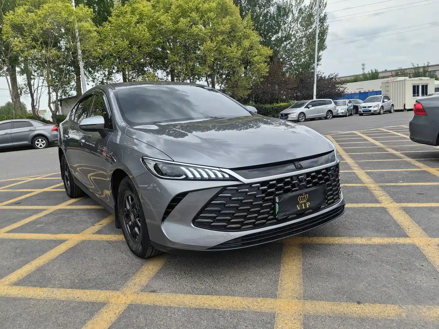 BYD Qin PLUS 2025 DM-i Smart Drive 55KM Leader фото 3