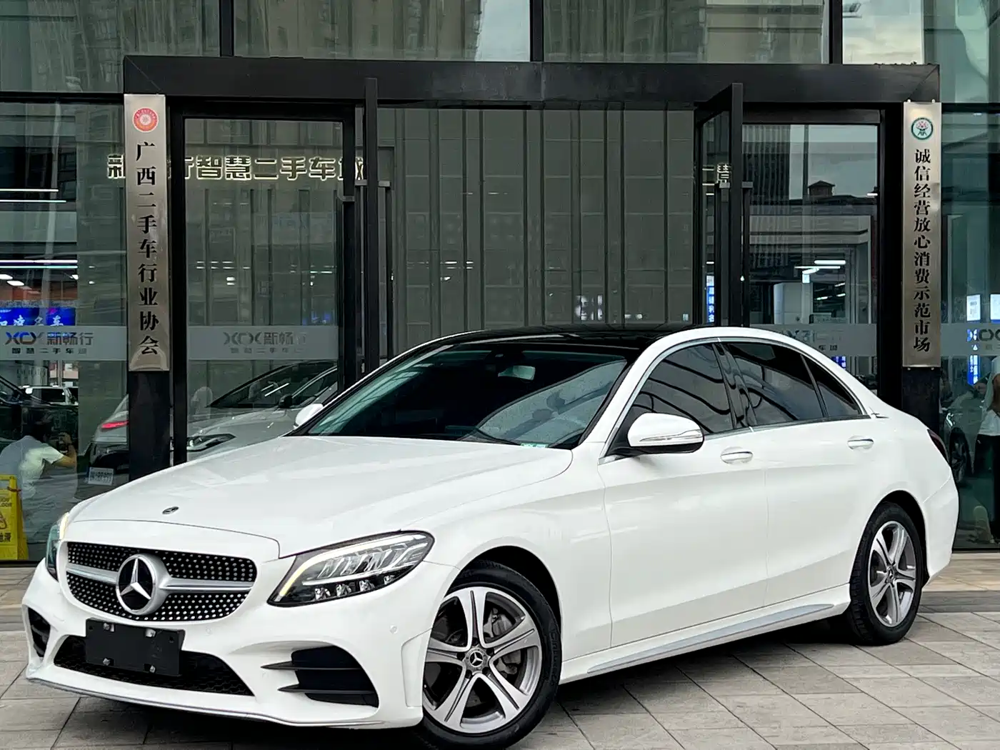 Mercedes-Benz C-Class 2019 Facelift C 260 L Sport