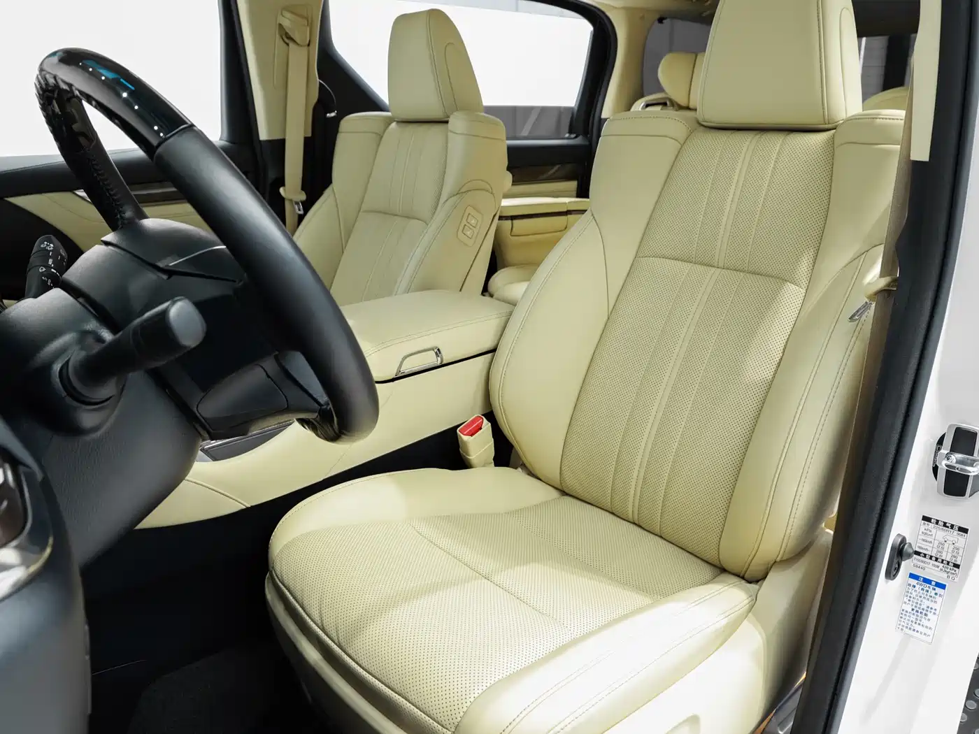Toyota Alphard 2021 Hybrid 2.5L Premium фото 8