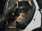 Фото 11 - Ford Edge
