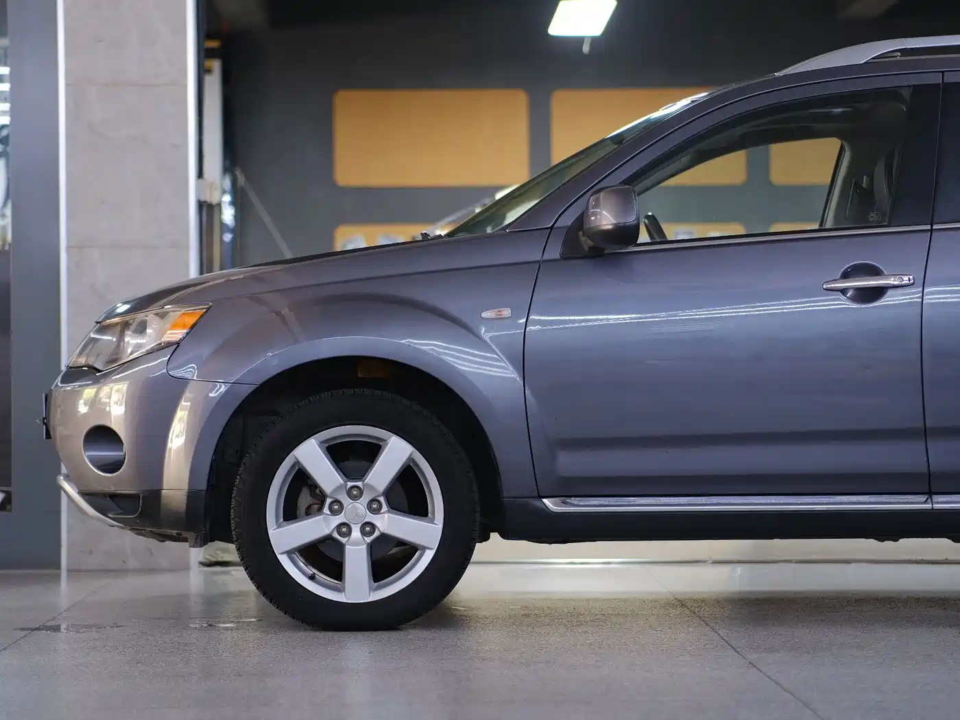 Mitsubishi Outlander (Import) 2009 2009 3.0 Luxury