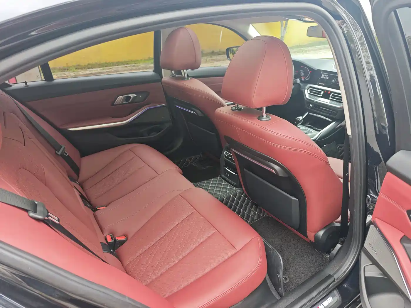 BMW 3 Series 2021 325Li M Sport Night Edition фото 10
