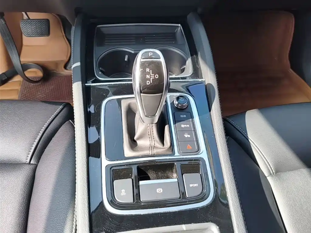 BYD Song MAX 2019 1.5T Auto Smart Connect Progressive 7-seater China VI фото 14