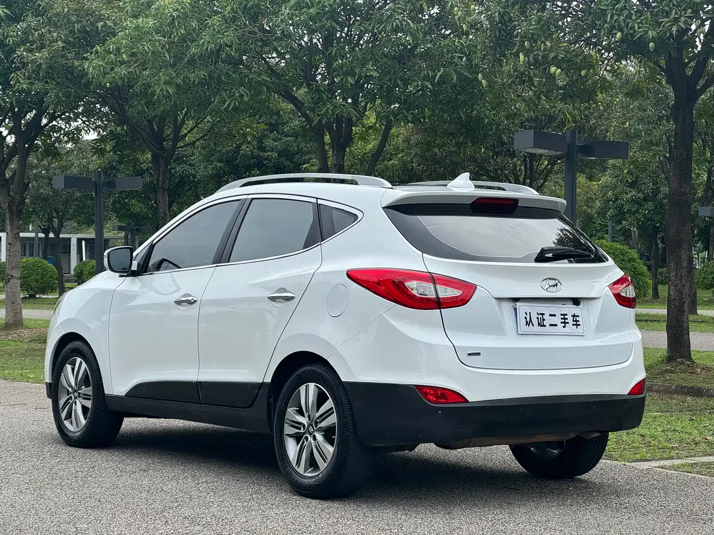 Hyundai Beijing Hyundai ix35 2013 2.4L Automatic 2WD Leading GLX China IV фото 5