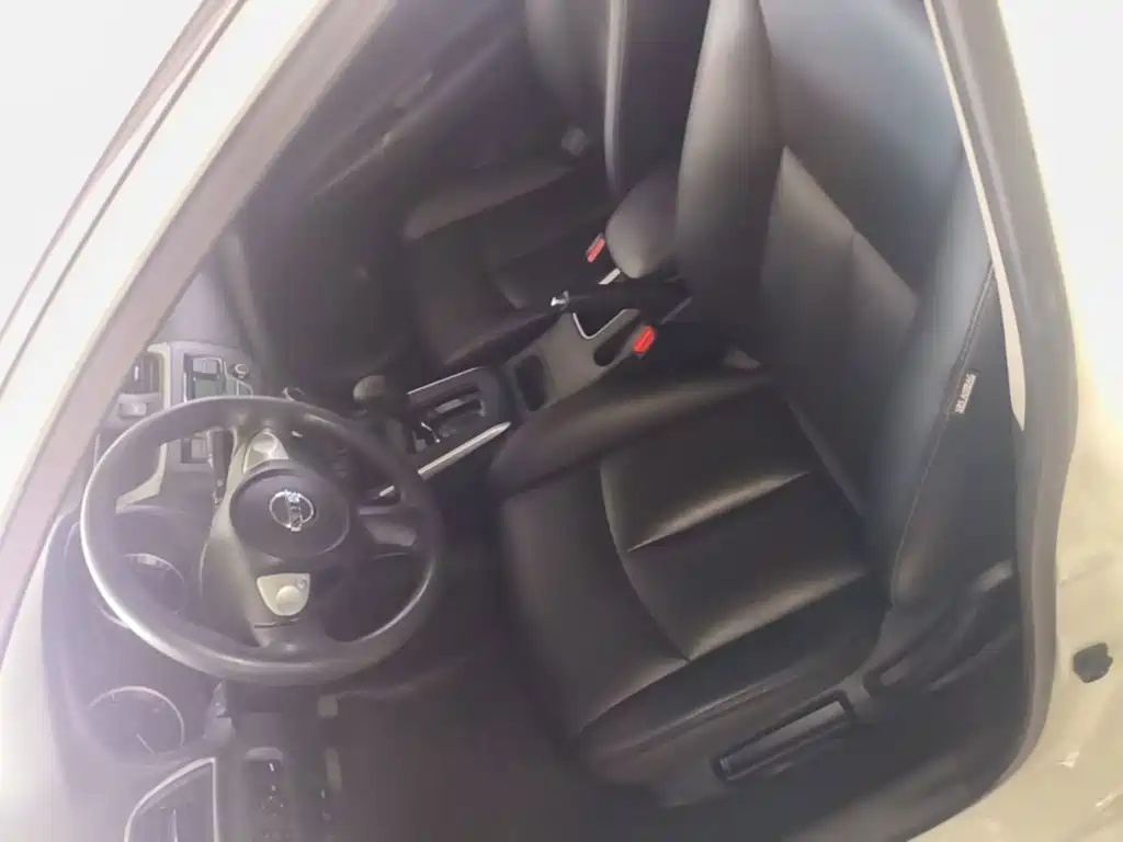 Nissan SYLPHY, миниатюра 15
