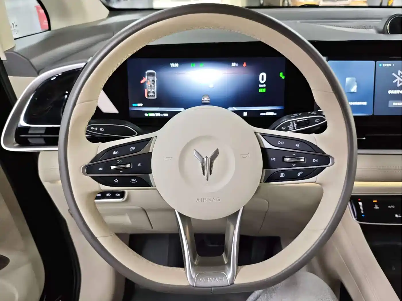 Voyah Auto Voyah Dreamer 2024 EV Ultra Long Range Flagship Edition фото 7