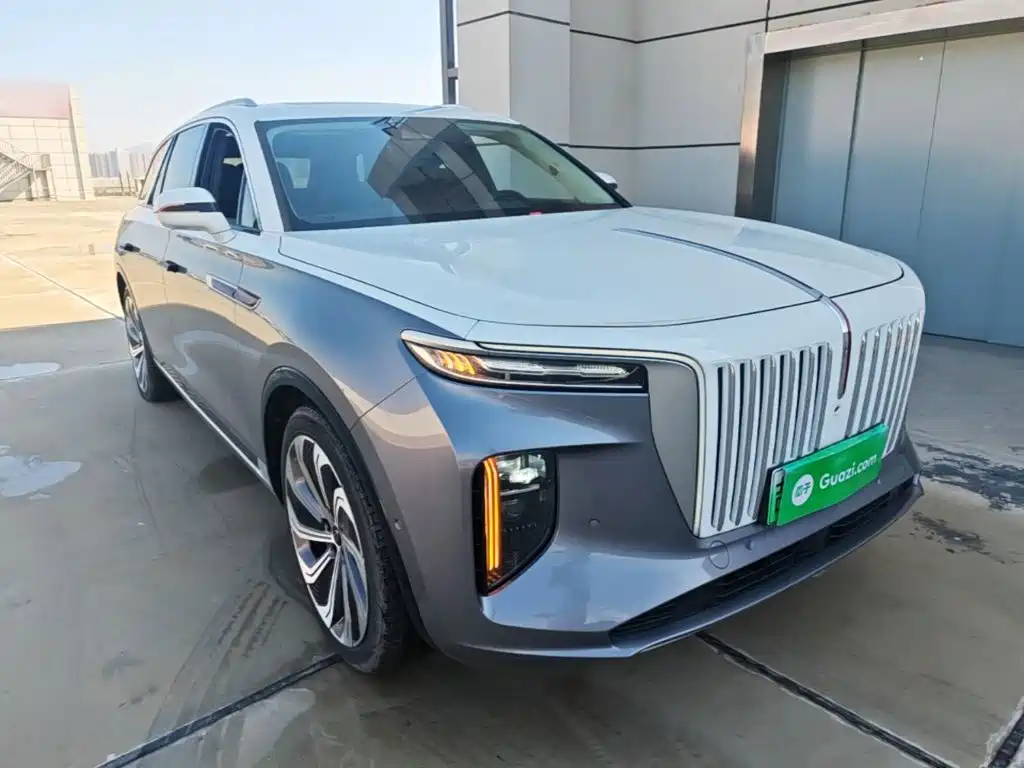 2023 Hongqi E-HS9