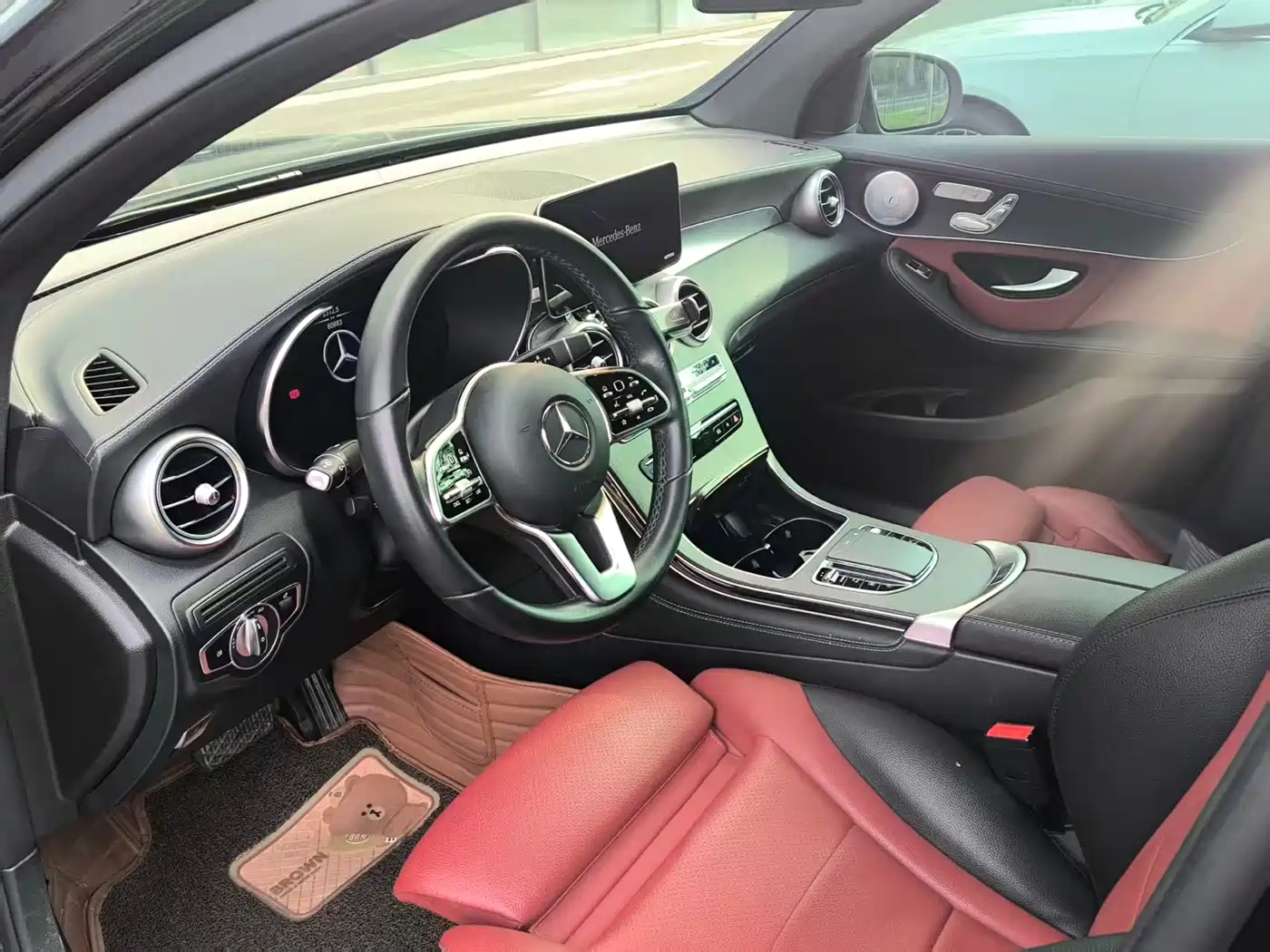 Mercedes-Benz GLC Coupe 2020 GLC 300 4MATIC Coupe SUV фото 8