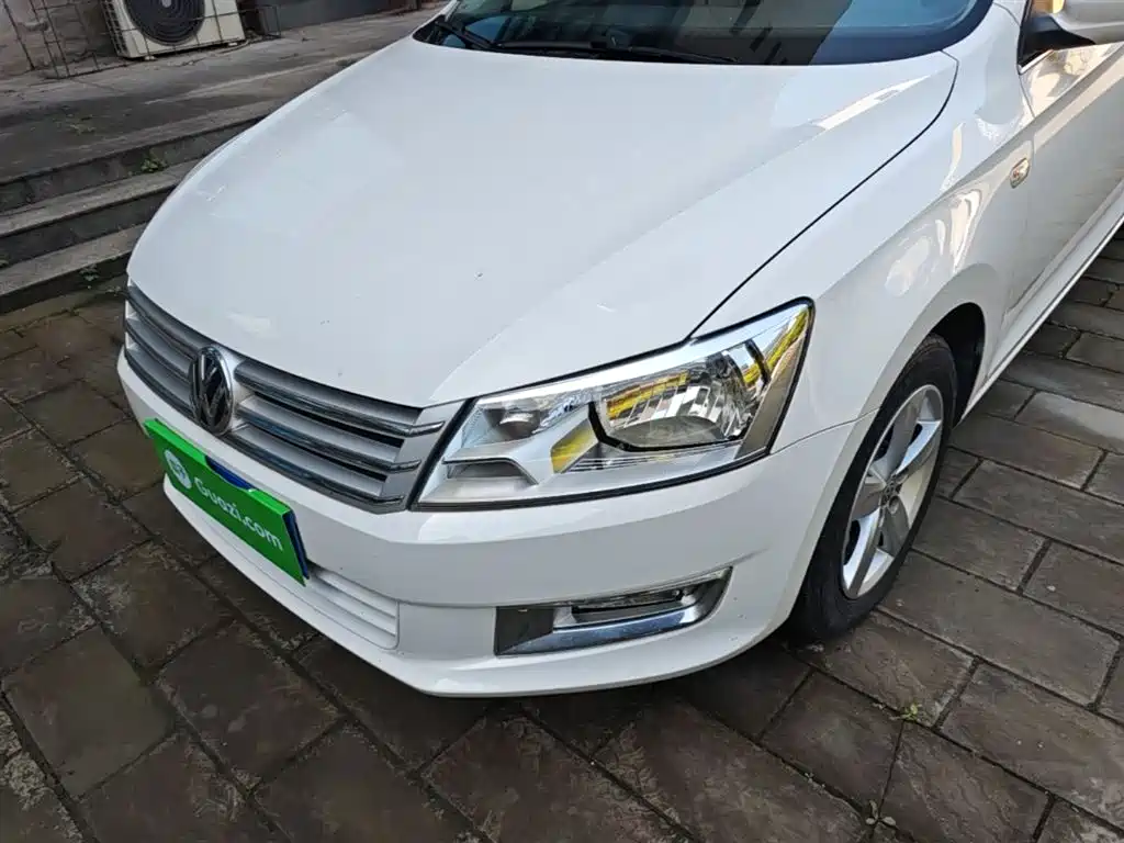 Volkswagen Santana 2015 1.6L Automatic Comfort Edition фото 24