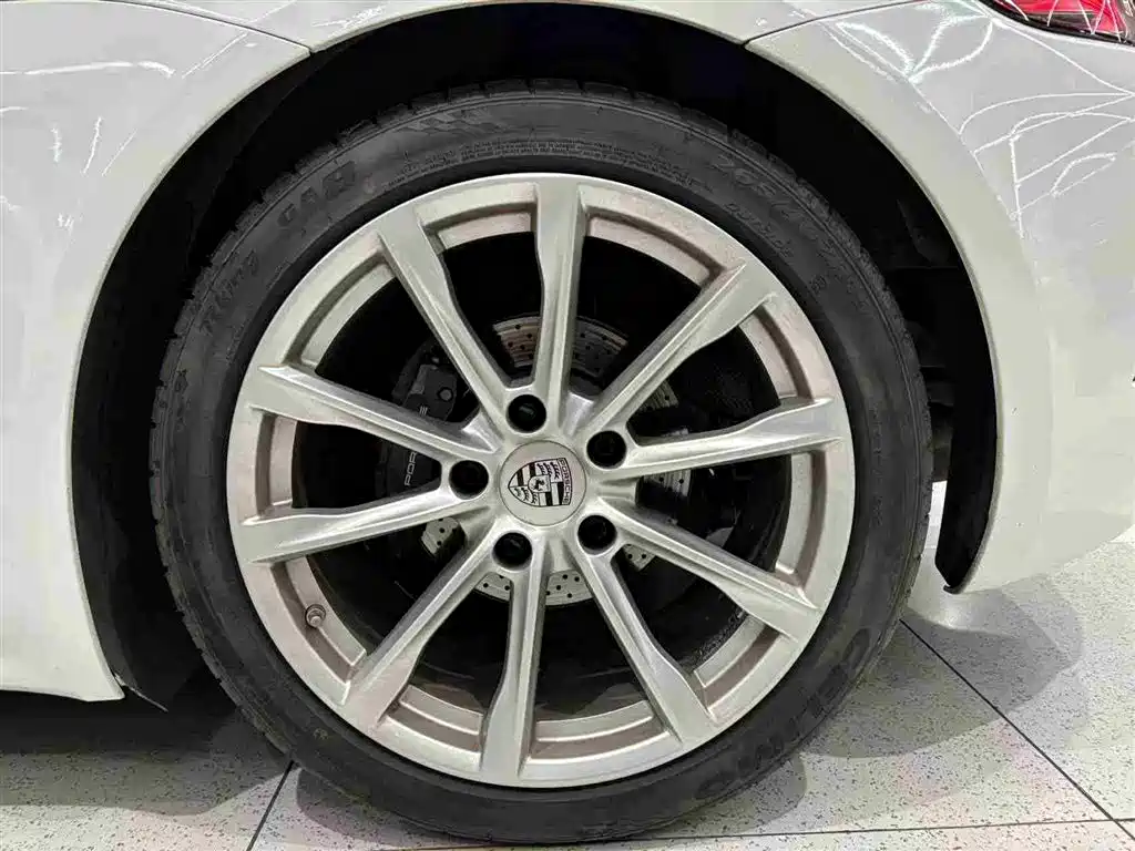 Porsche 718 2018 Boxster 2.0T фото 18