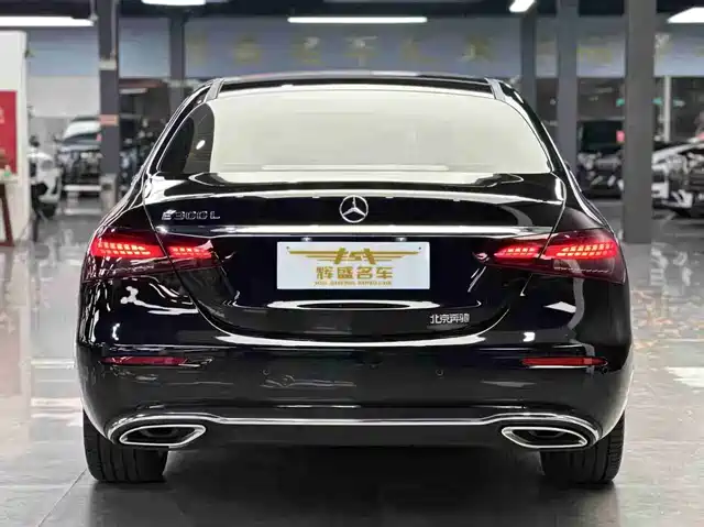 Mercedes-Benz E-Class 2021 E 300 L Luxury — фото 5