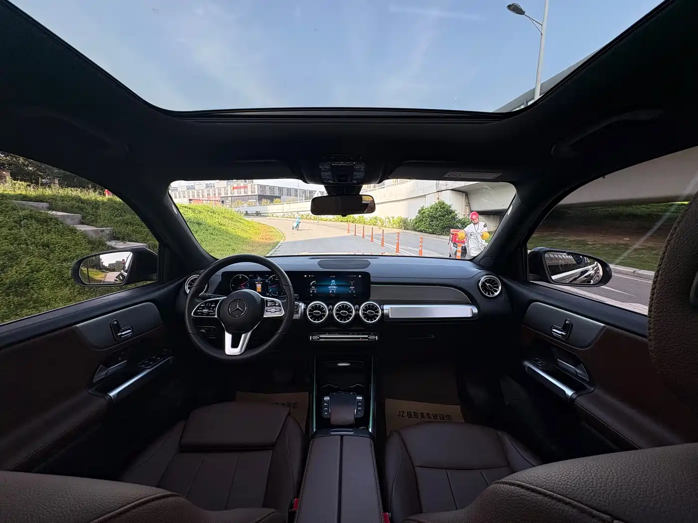 Mercedes-Benz GLB 2022 Facelift II GLB 200 Style фото 16